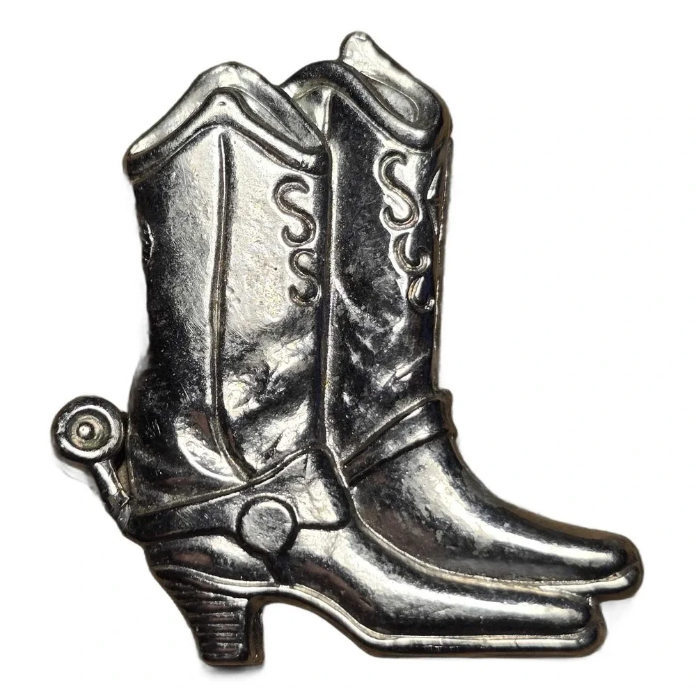 Silver Tone Western Cowboy Boots with Spurs Lapel Vest Hat Pin E24